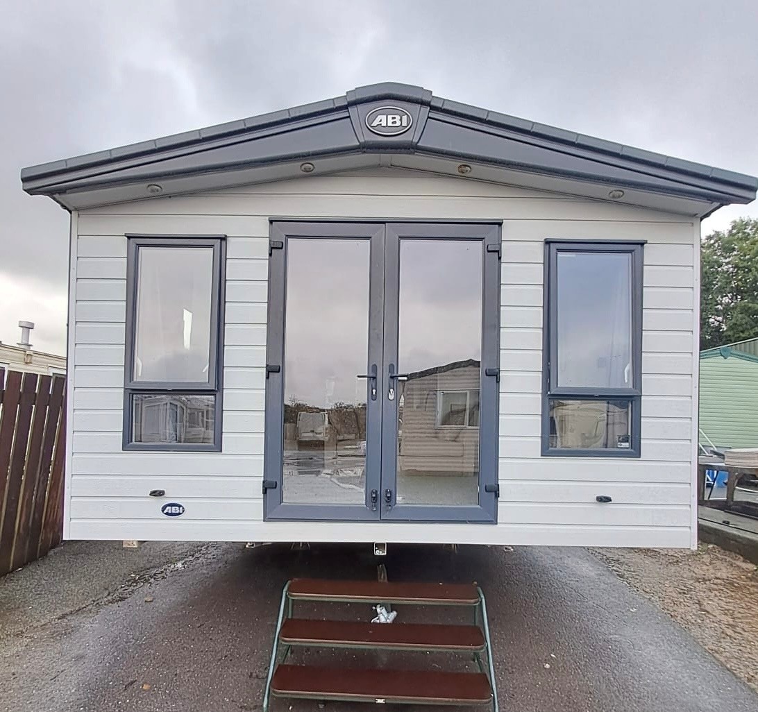 ABI 2 BEDROOM PREMIER MODEL - ABI AMBLESIDE 40 X 14 WITH 2 DOUBLE BEDROOMS, 2 TOILETS, FULL WINTER SPEC, 2 SHOWERS, EN SUITE, WASHING MACHINE For Sale Thumb