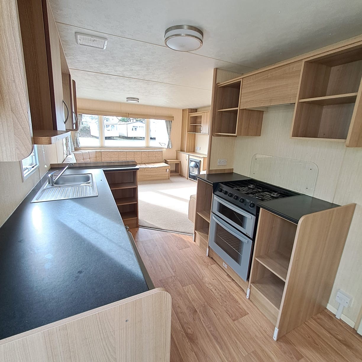 ABI REDUCED FOR QUICK SALE - HORIZON 36 X 12 WITH 3 BEDROOMS - 2 TOILETS, PITCH ROOF - FAMILY CARAVAN For Sale Thumb