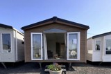 Featured Offer: 2018 | 3 Bedrooms Delta Single LODGE - Delta Oakwood Sandalwood Canexel Cladding - 40 x 13 with 2 bedrooms 2 Toilets - Washing Machine / Dishwasher and a BATH
