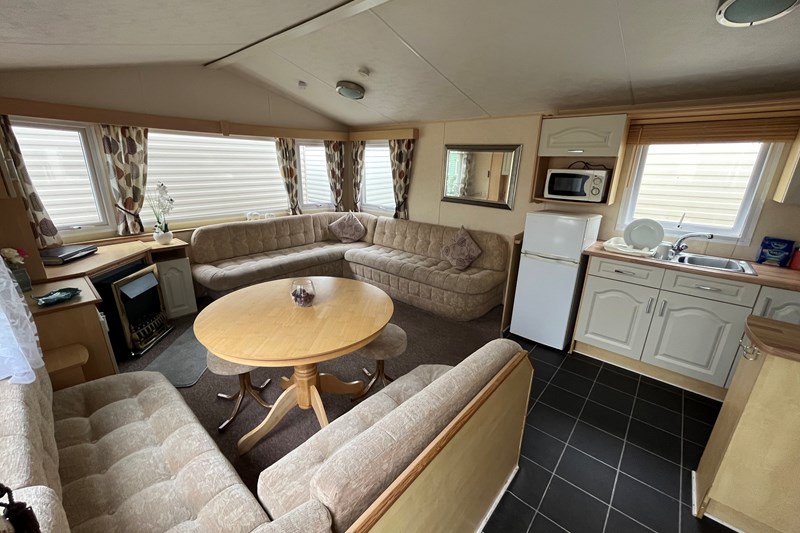 Willerby Vacation 35x12 2 Bed DG CH (1)