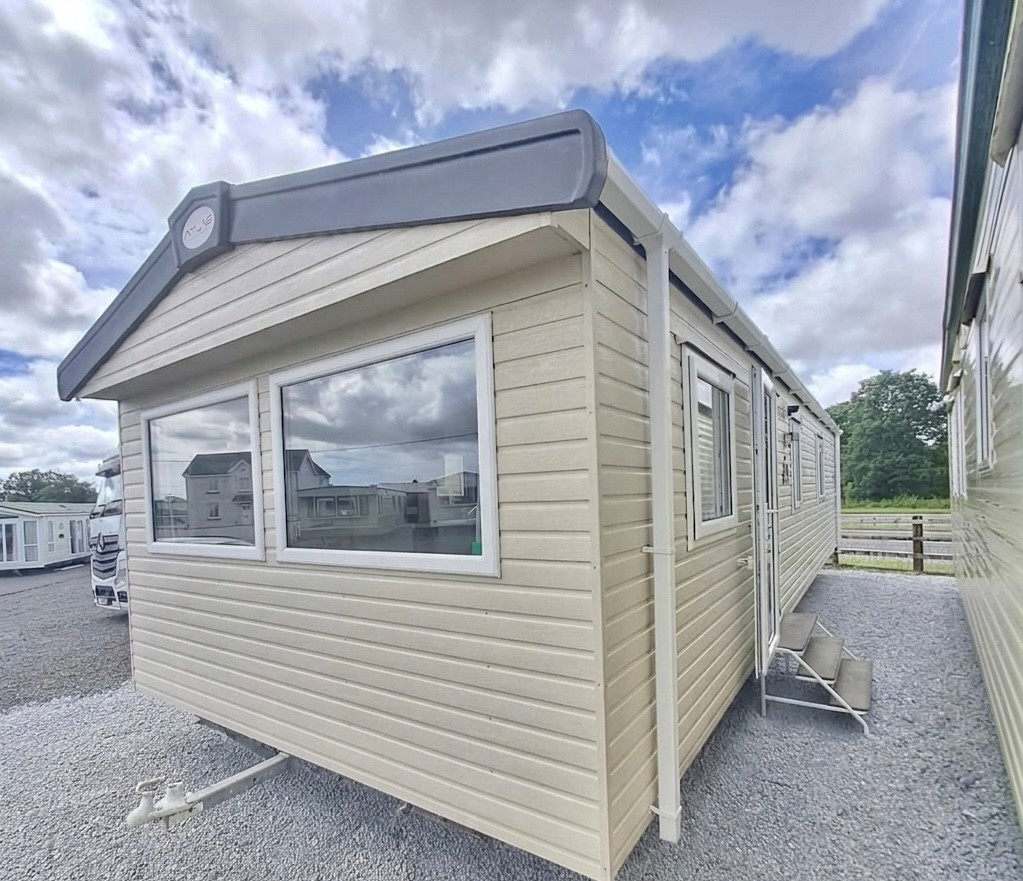 ATLAS THE MOORING 35 X 12 2 BEDROOM For Sale Thumb