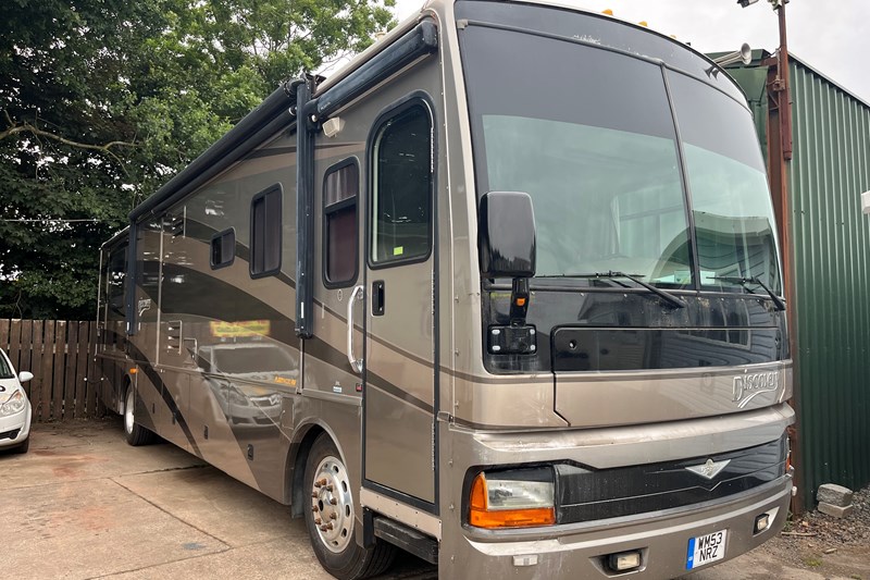  FLEETWOOD DISCOVERY  For Sale Thumb