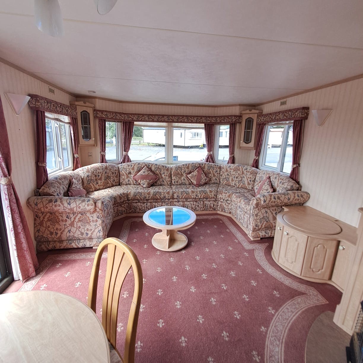 WILLERBY LYNDHURST ' LAKELAND CLASSIC ' 37 X 12  For Sale Thumb