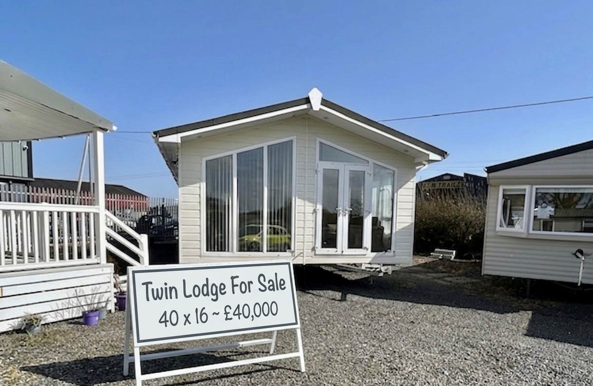 COSALT WITH A BATH - LODGE... COSALT MONACO DUO 40 X 16 WITH 2 BEDROOMS, TWIN AXLE GALVANISED CHASSIS, FRONT OPENING DOUBLE DOORS, RESIDENTIAL SPEC For Sale Thumb