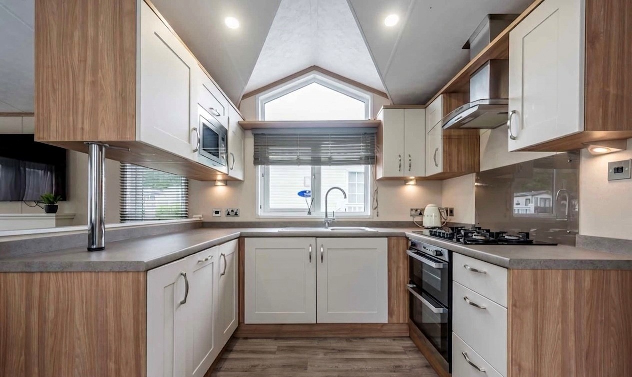 PEMBERTON SERENA DELUXE 42 X 13 For Sale Thumb